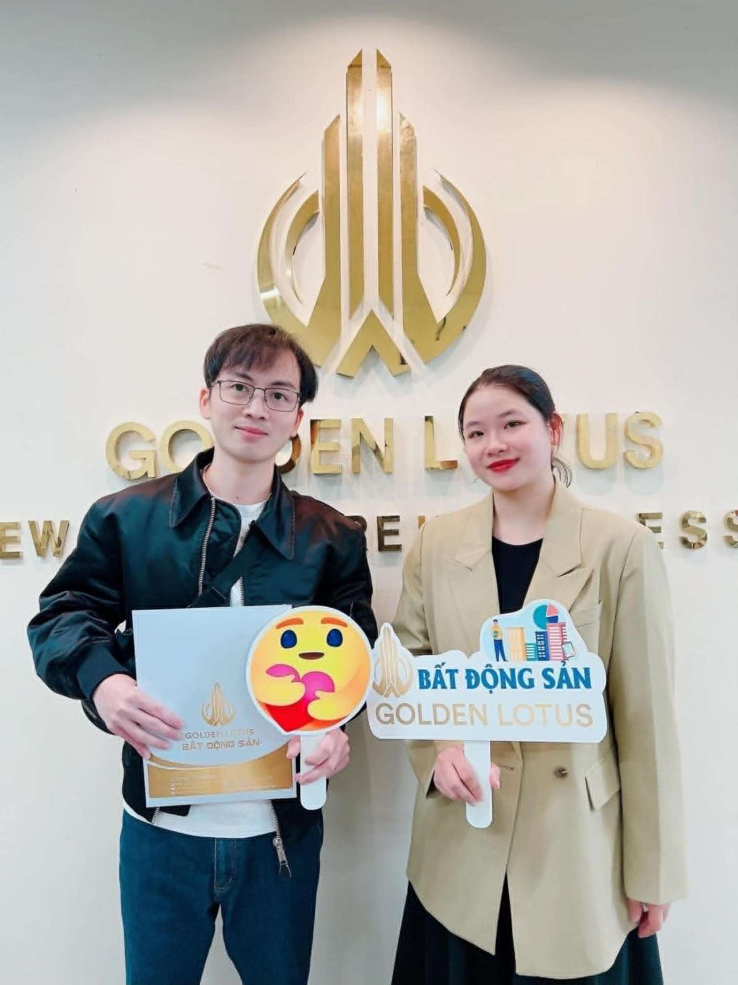 Golden Lotus customer